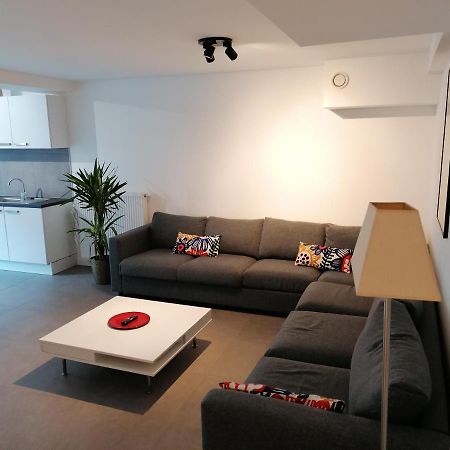 Appartement Dicht Bij Zee Ostende Kültér fotó