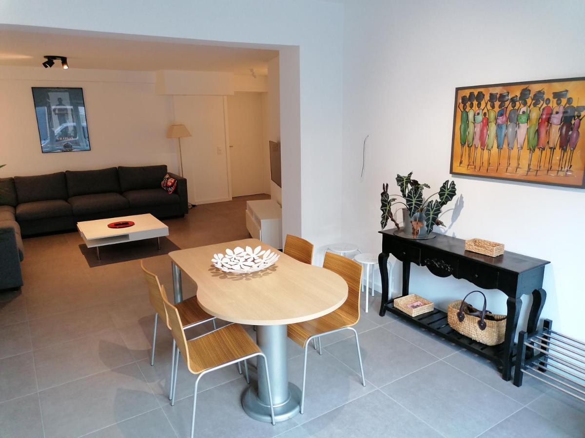 Appartement Dicht Bij Zee Ostende Kültér fotó