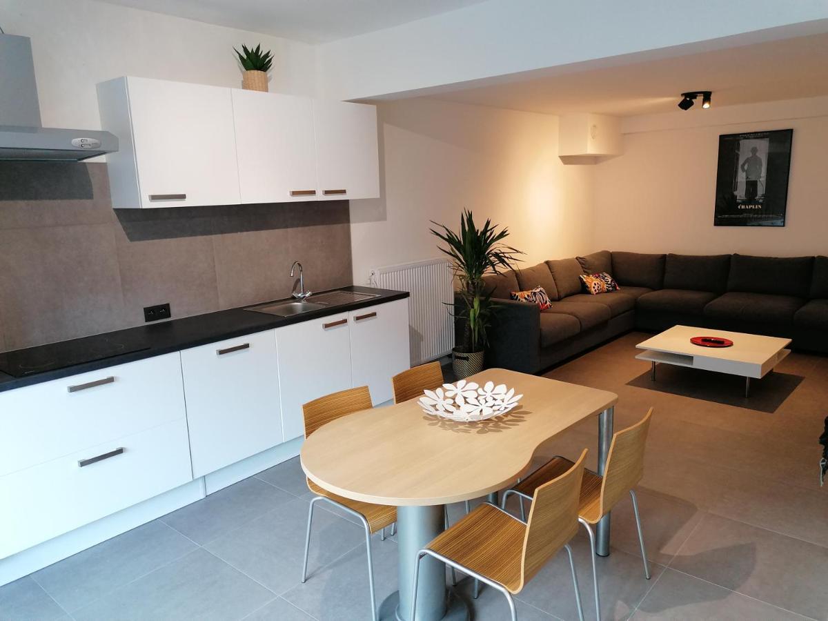 Appartement Dicht Bij Zee Ostende Kültér fotó
